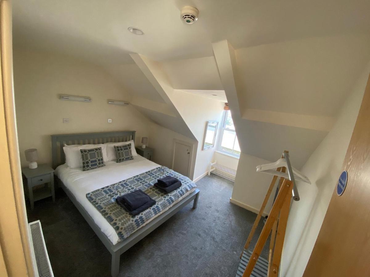 Caldey View- A Beautiful Flat In The Heart Oftenby Exterior photo